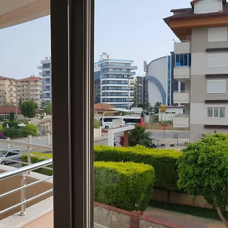 Appartement Denize 150 Metre Daire